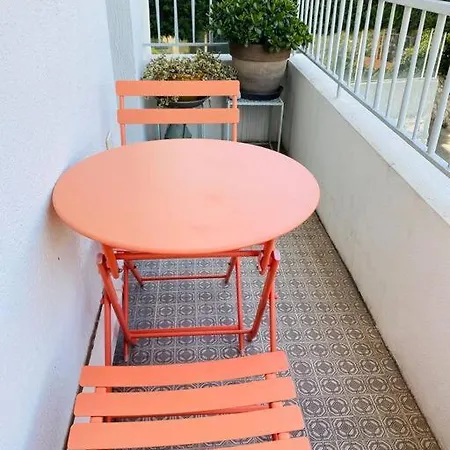 Large Studio With Parking Nizza